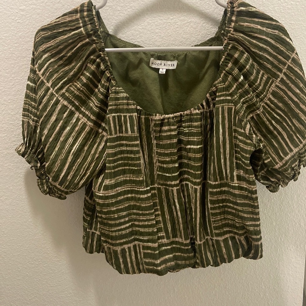 Cropped blouse